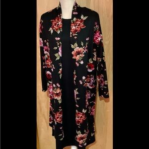 Kate Park Floral Duster with pockets - EUC